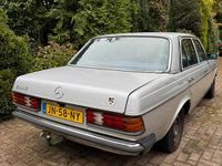 Occasion Mercedes E230 136 PK (100 kW) 1983