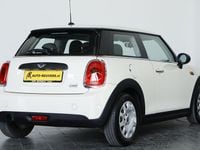 Occasion Mini Cooper Pepper 102 PK (75 kW) 2016 Creme Hatchback