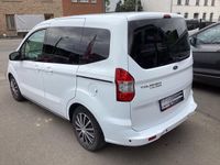 tweedehands Ford Tourneo Courier Tdci confort 5places