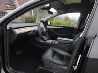 Occasion Tesla Model Y Long Range AWD 378 kW (514 PK) 2021 Zwart SUV