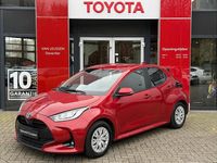 Occasion Toyota Yaris Hybrid Business Edition 116 PK (85 kW) 2023 Rood Hatchback