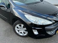 tweedehands Peugeot 308 1.6 VTi Style / Clima / Cruise / Trekhaak / inruil