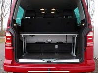 Occasion VW T6 Generation Six 204 PK (150 kW) 2017 Rood Van