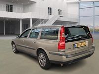 tweedehands Volvo V70 2.4 Comfort Line/YOUNGTIMER/AUT/HALFLEDER/STOELVER
