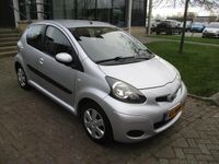 Occasion Toyota Aygo Comfort 68 PK (50 kW) 2009 Grijs Hatchback
