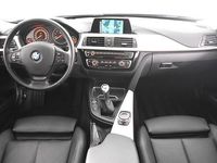 Occasion BMW 318 136 PK (100 kW) 2018 Blauw (metallic) Stationwagen