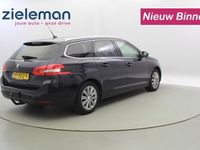 tweedehands Peugeot 308 SW 1.2 PureTech Premium - Panorama, Camera