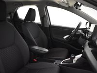 Occasion Toyota Yaris Hybrid 116 PK (85 kW) 2021 Wit Hatchback