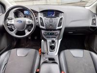 tweedehands Ford Focus Wagon 1.6 TDCI Titanium XENON PARK ASSIST LED HALF