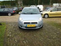 Occasion Fiat Grande Punto Dynamic 78 PK (57 kW) 2007 Grijs Hatchback