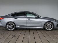 tweedehands BMW 218 2-SERIE Gran Coupé i High Executive Model M Sport / Glazen panoramadak / Elektrisch verwarmde voorstoelen / Sportstoelen voor /
