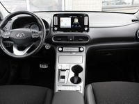 tweedehands Hyundai Kona EV Fashion 64 kWh / Camera / Carplay / Keyless