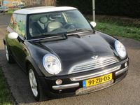 Occasion Mini Cooper Chili 116 PK (85 kW) 2003 Zwart, metallic lak Hatchback