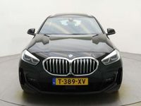 tweedehands BMW 118 118 i Aut M Sport -HeadUp -Pano Dak -M Sportbesturi