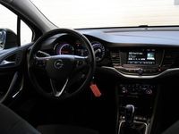 tweedehands Opel Astra Sports Tourer 1.2 Turbo Business Elegance | Incl. 12 maanden garantie | 1ste eigenaar! | Parkeercamera | Cruise | Lane assist | Apple carplay/Android auto | Park pilot | Parkeersensoren | Dodehoek detectie |