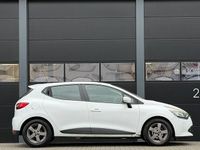 Occasion Renault Clio IV Expression 90 PK (66 kW) 2013 Wit Hatchback