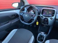 tweedehands Toyota Aygo 1.0 VVT-i x-play CAMERA / AIRCO / BLUETOOTH / ELEK