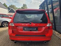 tweedehands Volvo V70 2.5FT R-Design 230PK Automaat LEER / XENON / PDC /