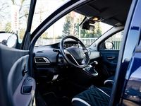 Occasion Lancia Ypsilon 84 PK (61 kW) 2015 Blauw (metallic) Hatchback