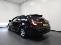 Occasion Toyota Corolla Comfort 123 PK (90 kW) 2021 Zwart Stationwagen