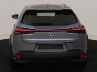 Occasion Lexus UX 250h 152 PK (111 kW) 2022 Grijs (metallic) SUV