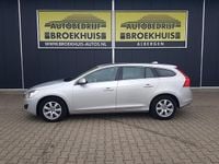 Occasion Volvo V60 Momentum 165 PK (121 kW) 2011 Grijs (metallic) Stationwagen
