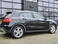 tweedehands Mercedes GLA180 Prestige / Dealer Onderhouden / Cruise / Xenon / Trekhaak