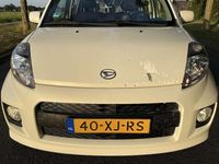 Occasion Daihatsu Sirion 87 PK (63 kW) 2007 Wit Hatchback