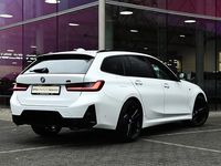 Occasion BMW 330 Comfort Edition 291 PK (214 kW) 2024 Wit Stationwagen