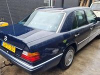 tweedehands Mercedes E230 2304drs 5-schakel