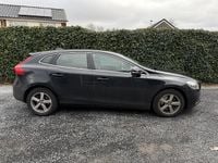 Occasion Volvo V40 Momentum 150 PK (110 kW) 2013 Zwart Hatchback