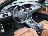 tweedehands BMW 325 Cabriolet 3-SERIE Cabrio i High Executive M-Sport - Cognac leder - - 6 cilinder - LCI - Navigatie - Bluetooth - Dealer OH