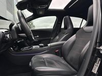 tweedehands Mercedes A250 Premium | Dak| Adaptive Cruise Control| Sfeer verlichting| Dealer onderhouden|