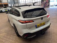 tweedehands Peugeot 308 1.6 HYbrid 180 GT Pack | Panoramisch Kanteldak | Camera | Trekhaak | Leder\Stof | Keyless | Carplay | Getint glas |