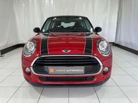 Occasion Mini Cooper 136 PK (100 kW) 2016 Rood Hatchback