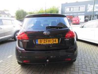 tweedehands Kia Venga 1.4 CVVT ExecutiveLine Trekhaak Airco