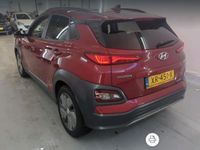 tweedehands Hyundai Kona EV Premium 64 kWh 100%EV. / Navigatie / Pdc+Camera