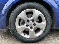 Occasion Opel Astra Cosmo 105 PK (77 kW) 2004 Blauw Hatchback