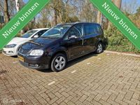 tweedehands VW Touran 2.0 TDI Highline ,7 PERSOON, APK, NAP ***