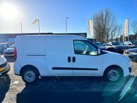 tweedehands Opel Combo 1.6 CDTi L2H1 Edition