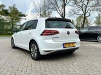 tweedehands VW e-Golf 24kwh|Adaptive cruise|Stoelverwarming|€2000,- subs