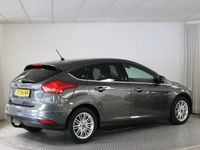 tweedehands Ford Focus 1.0 Titanium 125 PK AUTOMAAT. Clima | Cruise | Navi | Bluetooth | Apple/Android | Lichtmetaal.