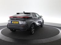 Nieuw Toyota C-HR 163 PK (119 kW) 2025 Grijs SUV