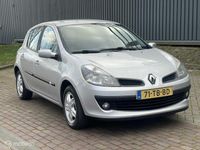 tweedehands Renault Clio 1.4-16V Dynamique Luxe NAP Airco Trekhaak