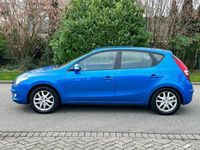 tweedehands Hyundai i30 1.6i Style 5DR*Airco*Trekhaak*LM velgen*Half leder*NAP*Dealer onderhouden*