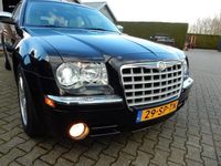 tweedehands Chrysler 300C Touring 3.5 V6 AWD Nieuwstaat (jongtimer)