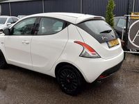 tweedehands Lancia Ypsilon 1.3 M-Jet 95PK | Elektrische pakket | Airco | 5-De