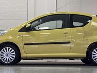 Occasion Peugeot 107 68 PK (50 kW) 2009 Geel Hatchback