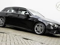 Occasion Mercedes A180 Business 136 PK (100 kW) 2019 Zwart (metallic) Hatchback