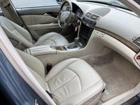tweedehands Mercedes E280 Avantgarde 4-Matic Leer/Clima/Xenon/Schuifdak/PDC